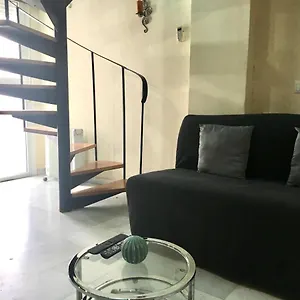 Maravilloso ático Puente De Triana Apartamento Sevilla